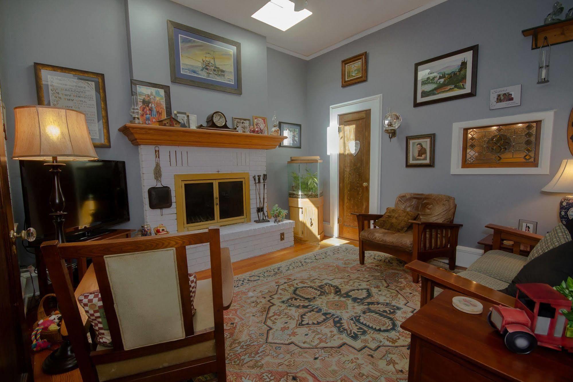 Dickey House Bed And Breakfast Marshfield Eksteriør bilde